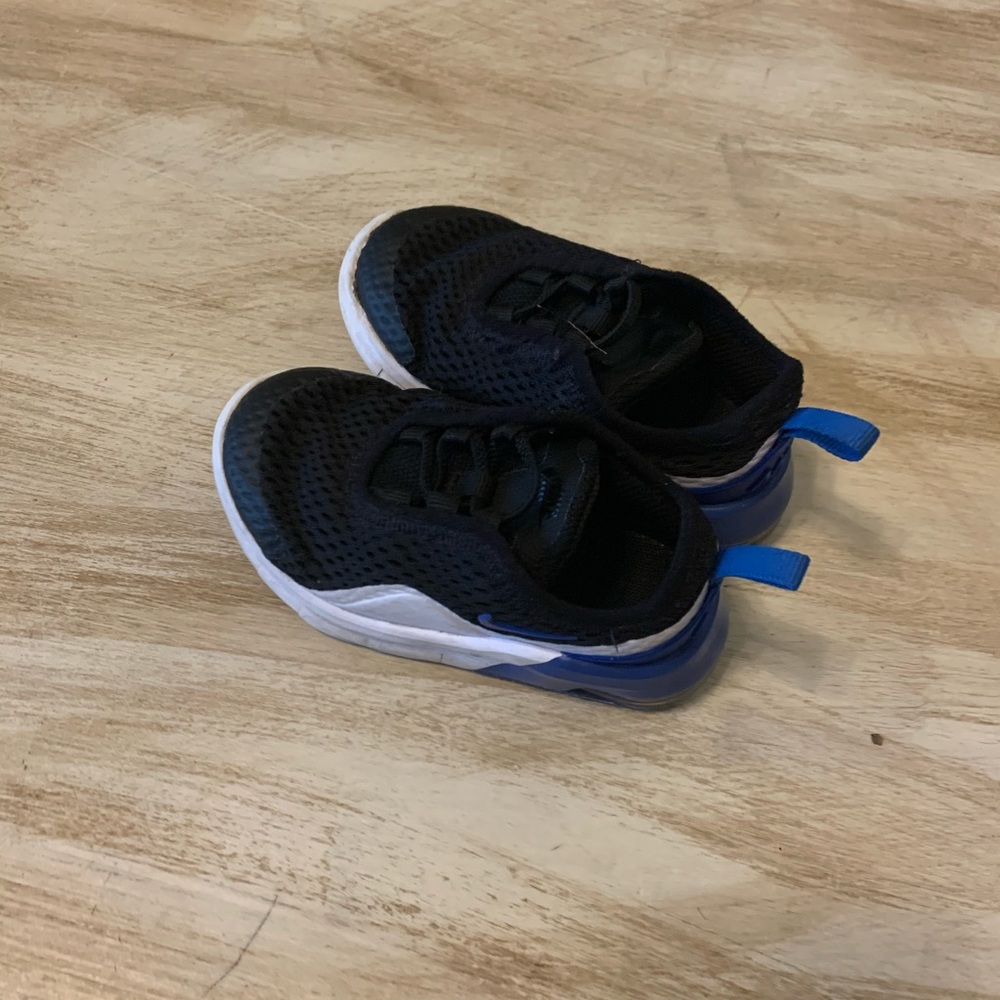 Boys Nike Air Max Shoes